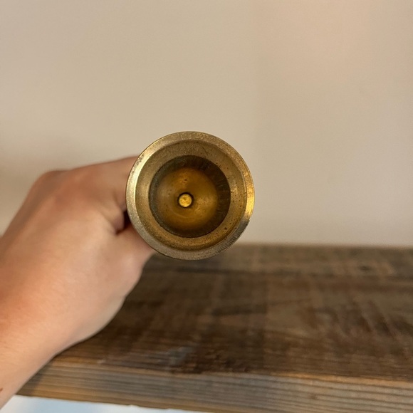 Brass with angel candlestick - Picture 3 of 4